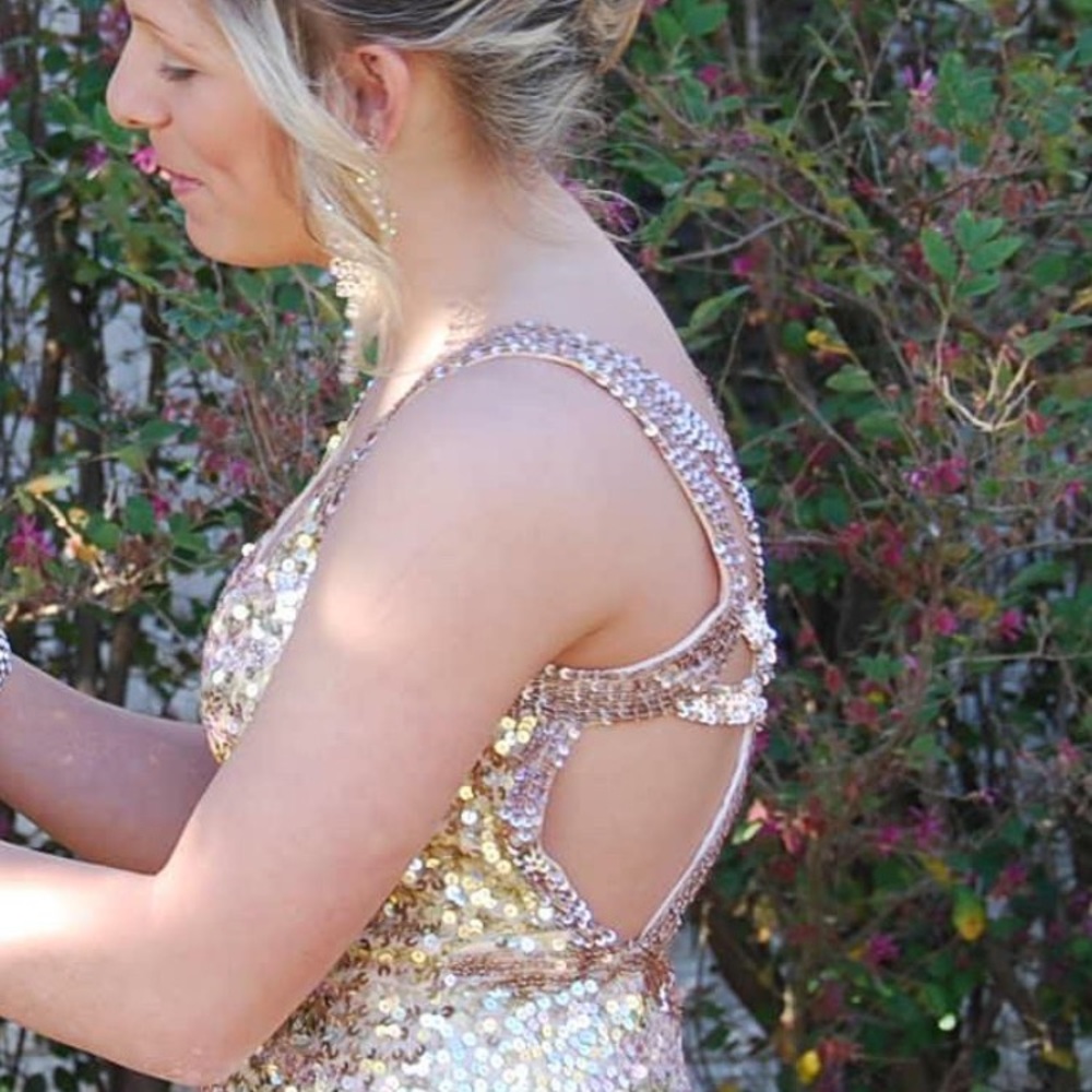 Prom dress